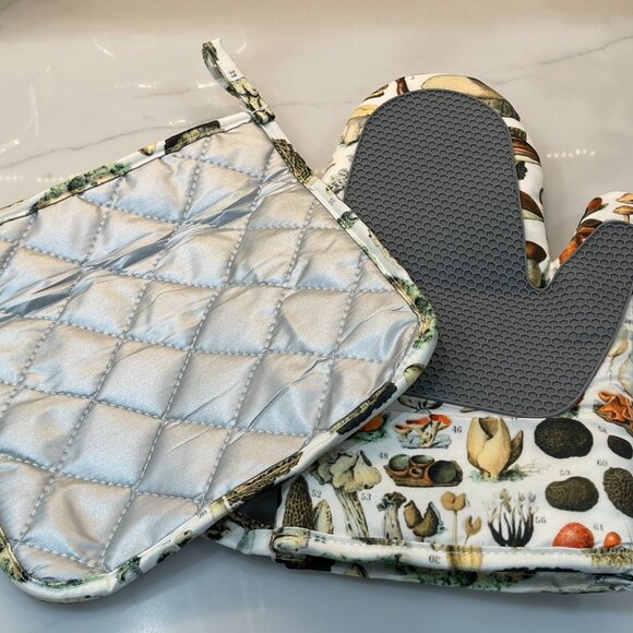 Classic Botanical Mushroom Oven Mitt and Pot Holder-NEW - Picture 3 of 14